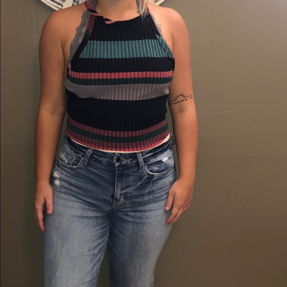 Ribbed tank